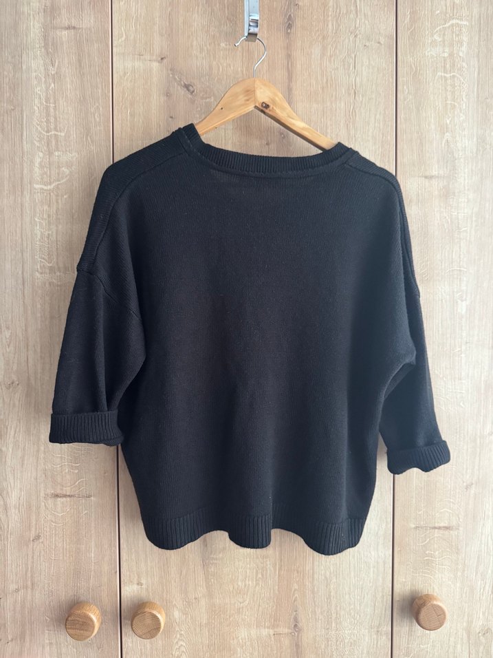 Kadın Siyah V Yaka Kazak - Görsel 2