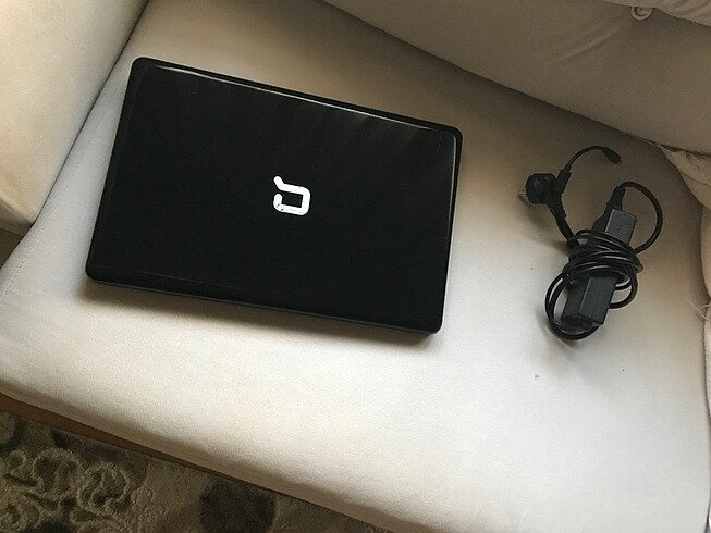 HP Compaq Presario CQ57