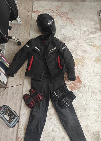 Motosiklet ekipmanları