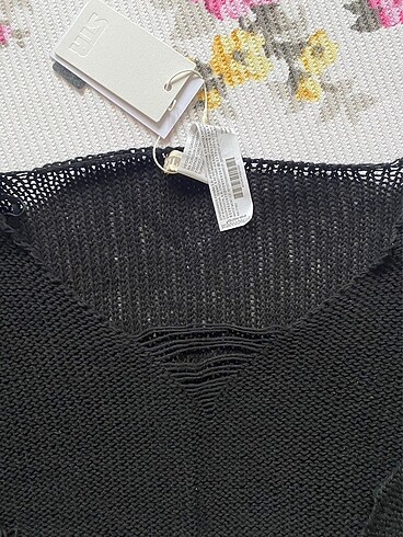 m Beden siyah Renk Distressed Detaylı Crop Kazak