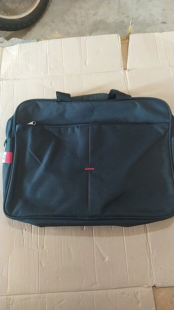 LAPTOP ÇANTASI 