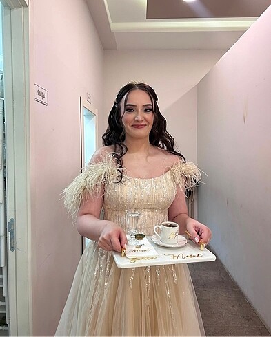 40 Beden altın Renk Işıltılı Abiye