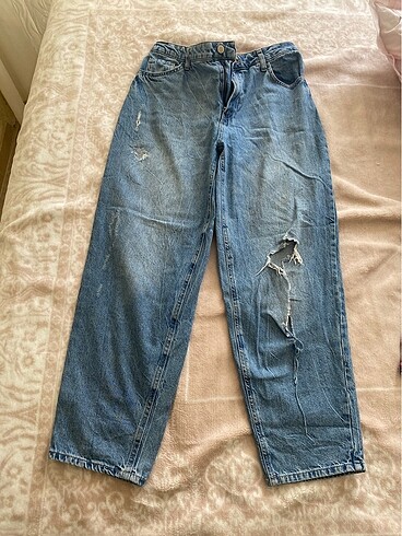 42 Beden Mom Jeans