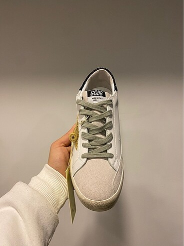 38 Beden beyaz Renk Golden Goose