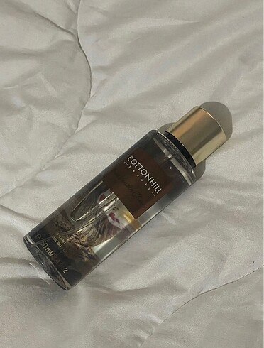 Cottonhill bare vanilla charm