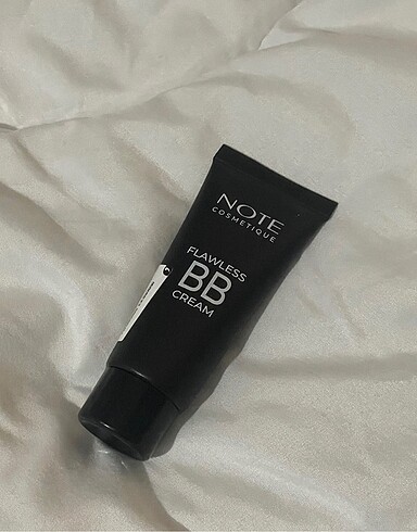Note flawless bb cream 01