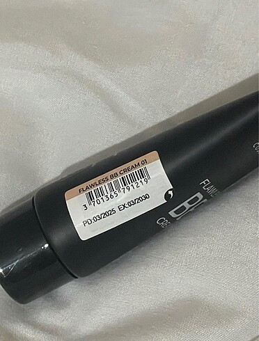  Beden Note flawless bb cream 01