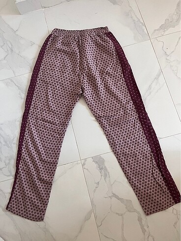 xs Beden çeşitli Renk Zara pantolon