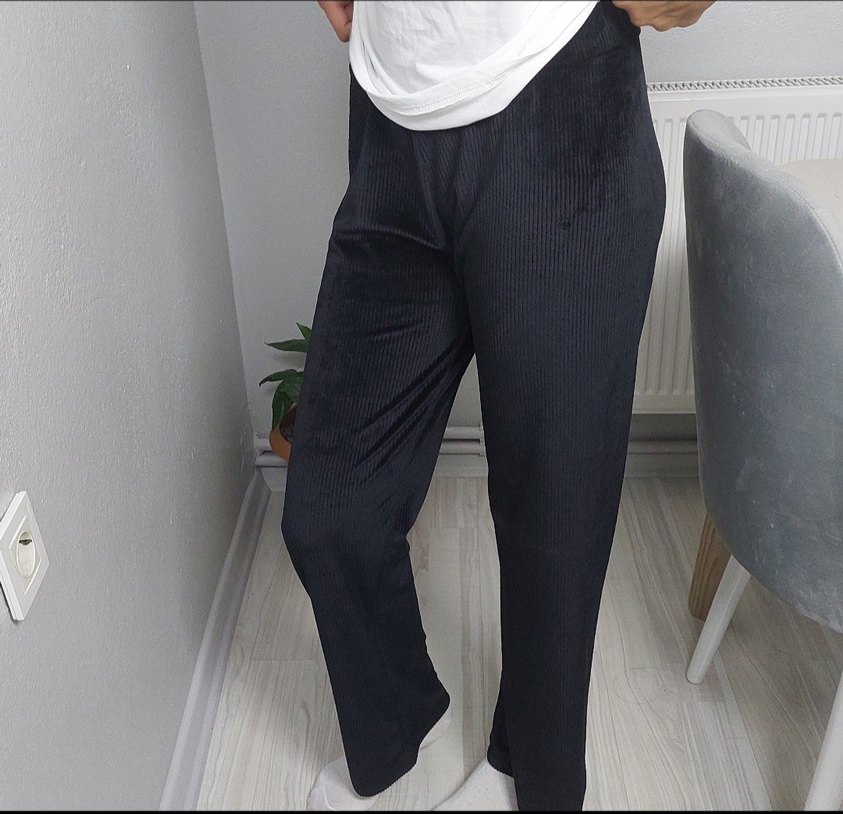 Siyah Kadife Kumaş Kadın Pantolon - Görsel 2