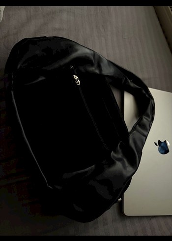 Zara Siyah Kadın El Çantası - Görsel 2