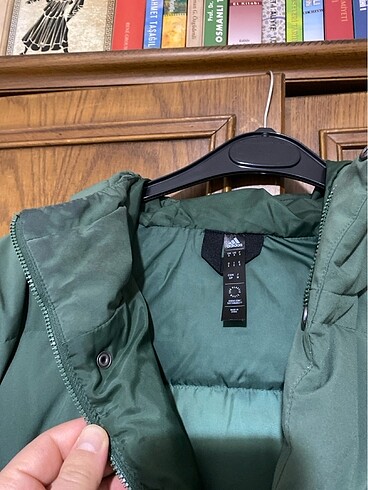 Adidas Mont.