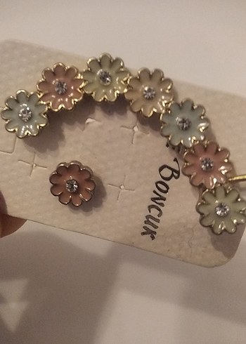 Çiçek Desenli Mini Boncuk Küpe Seti - Görsel 4