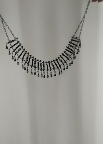 Siyah Uzun Boncuklu Gotik Kolye - Görsel 5