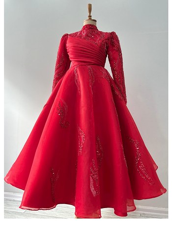 Kırmızı İşlemeli Uzun Kollu Abiye Elbise - Görsel 5