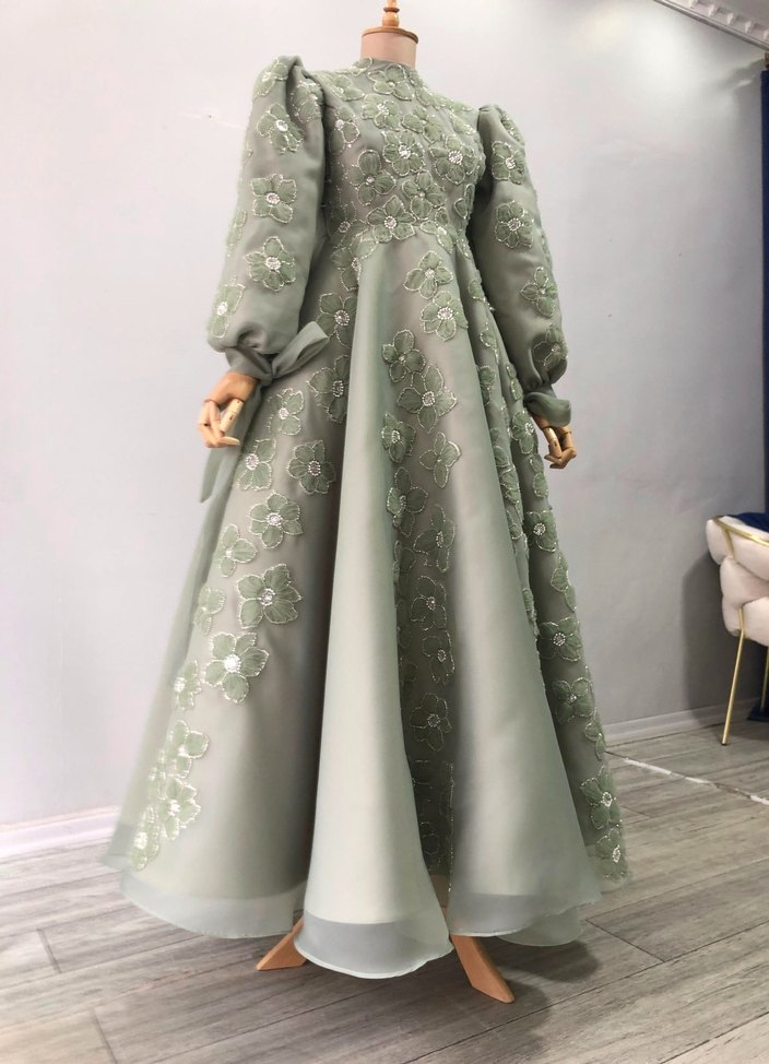 Nakışlı Drapeli Uzun Kollu Kadın Elbise - Görsel 3