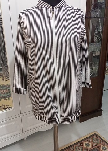 Uzun Kollu Zebra Desenli Kadın Gömlek