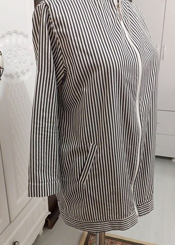 46 Beden Uzun Kollu Zebra Desenli Kadın Gömlek