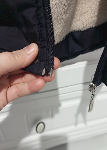 Siyah Kürklü Erkek Çocuk Mont - Görsel 5