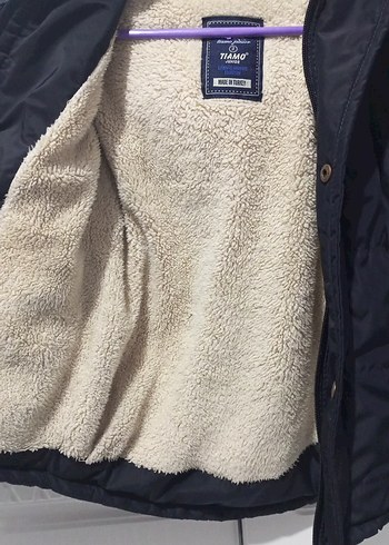 Siyah Kürklü Erkek Çocuk Mont - Görsel 4