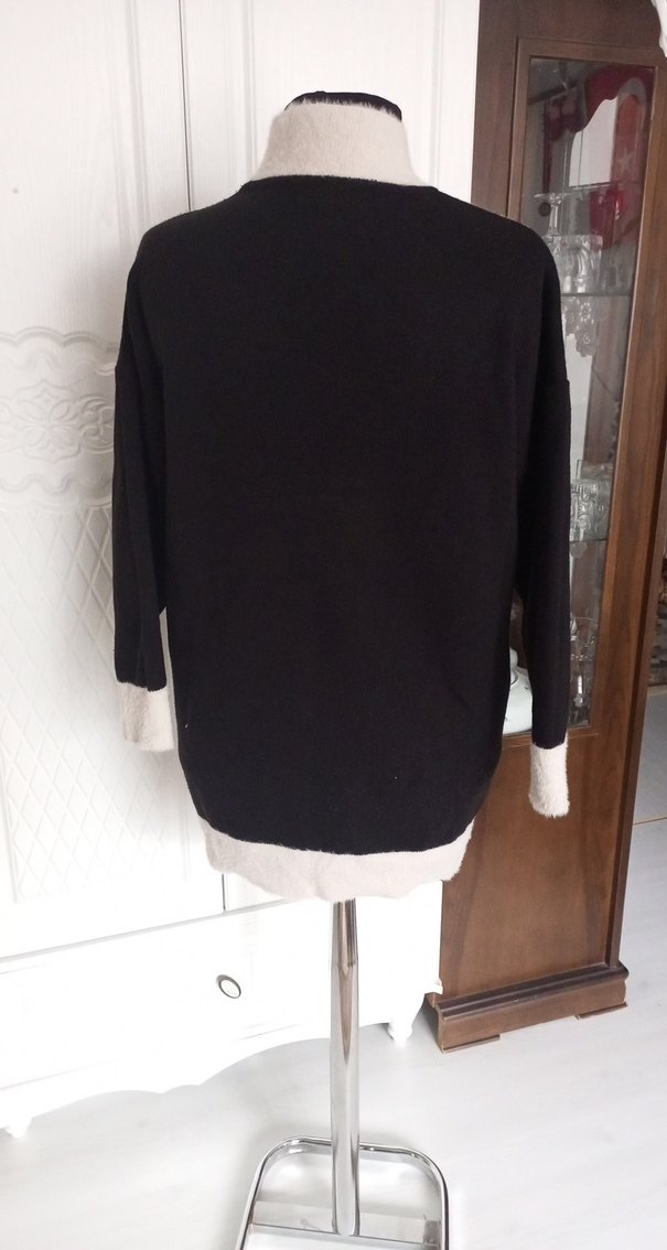 Siyah Beyaz Triko Kadın Kazak - Görsel 4