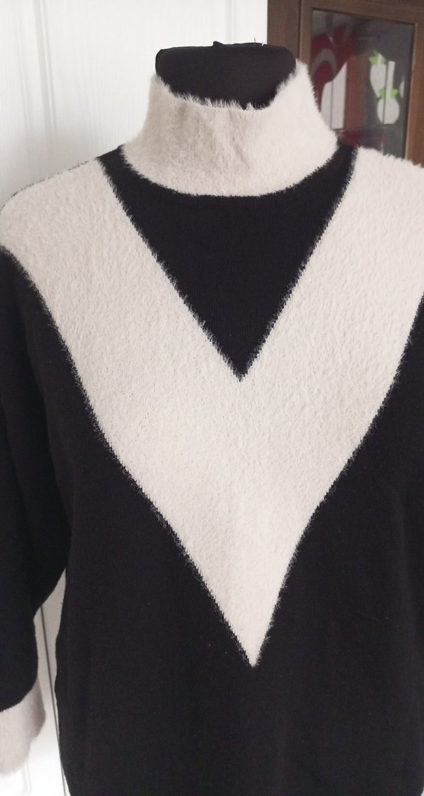 Siyah Beyaz Triko Kadın Kazak - Görsel 5