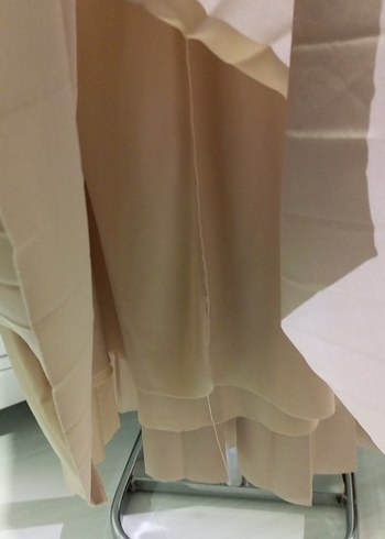 Bej Pileli Uzun Kadın Etek - Görsel 4