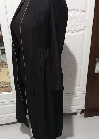 Siyah Uzun Kadın Kap - Görsel 2