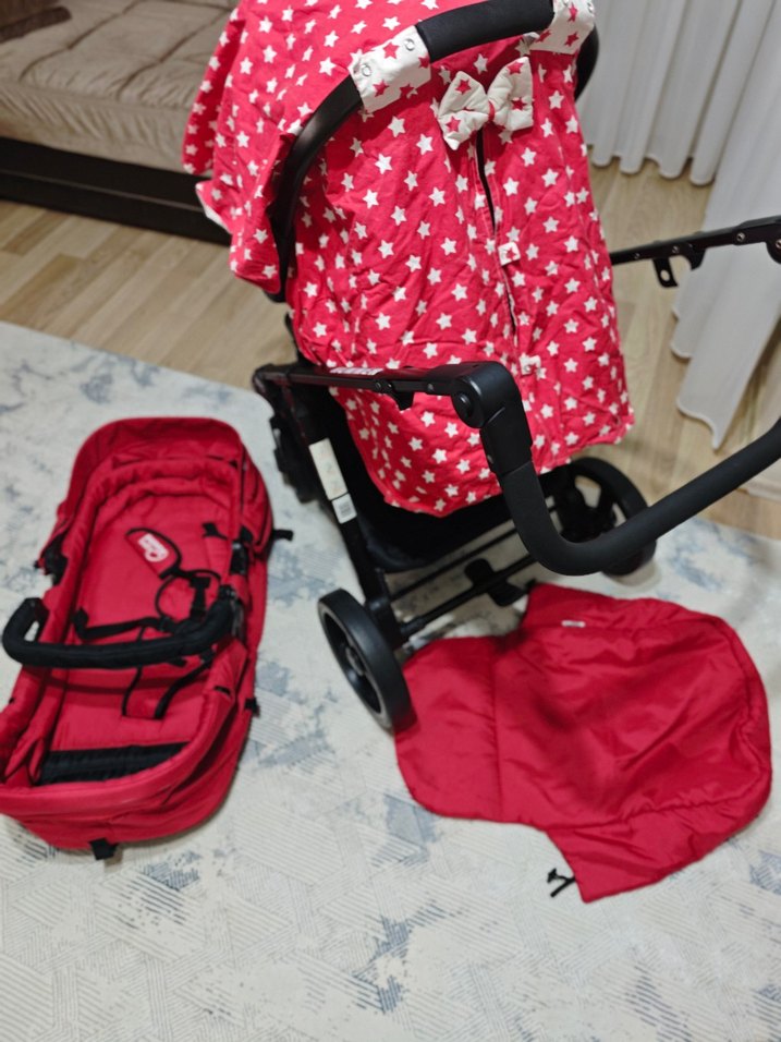 Kırmızı Bebek Arabası Seti - Görsel 2