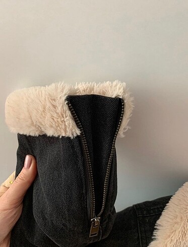 s Beden siyah Renk Pull & Bear bıker tüylü ceket
