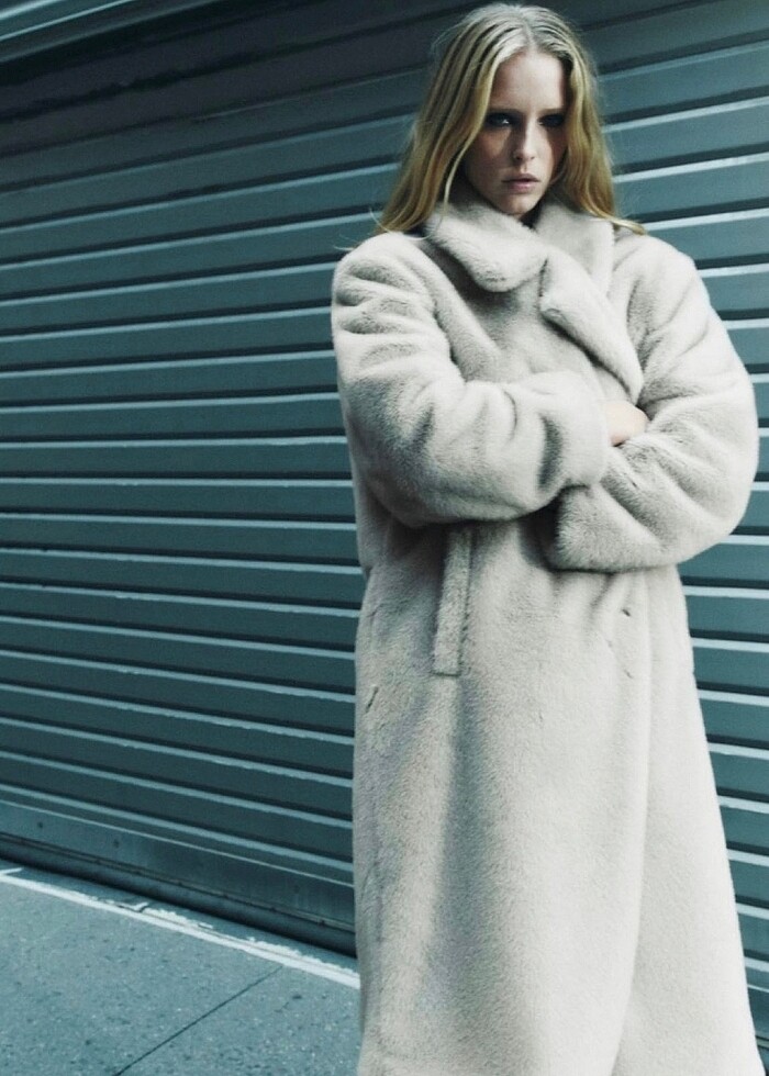 Zara Uzun Peluş Kürk - Görsel 2