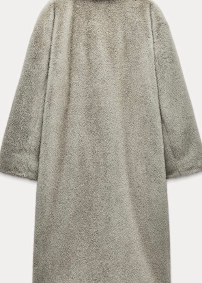 Zara Uzun Peluş Kürk - Görsel 4