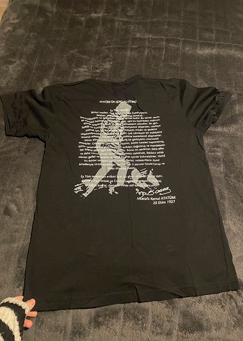 Siyah Atatürk Portre Baskılı Tişört - Görsel 4