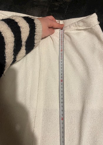 Beyaz Drapeli Uzun Kadın Etek - Görsel 4