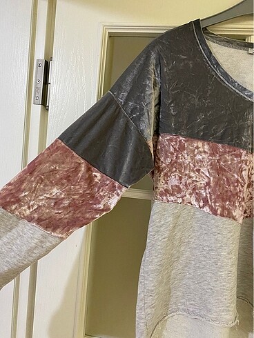 l Beden Sweatshirt