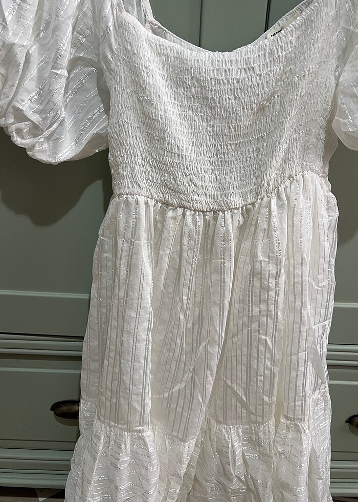 Beyaz elbise - Görsel 2