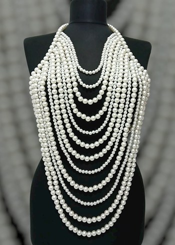 Uzun Beyaz Boncuklu Kadın Kolye - Görsel 2