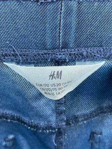 universal Beden çeşitli Renk H&M Tayt / Spor taytı %70 İndirimli.