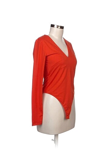 H&M H&M Bluz %70 İndirimli.