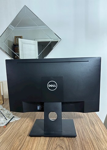 Siyah Dell Bilgisayar Monitörü tertemiz 24.inç - Görsel 3