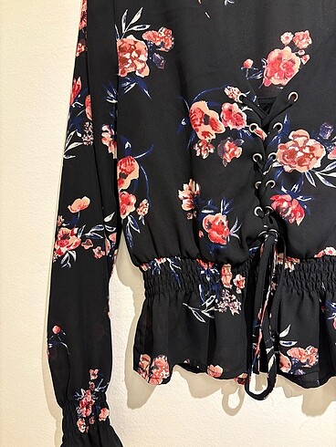 H&M Çiçek desenli şifon