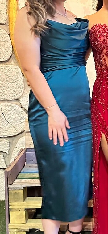 abiye yeşil askılı elbise