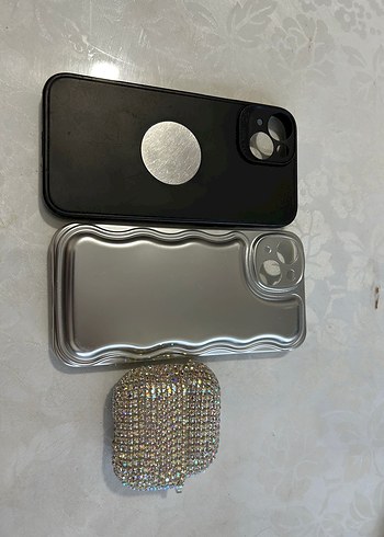 Apple Gri ve Siyah Telefon Kılıfı