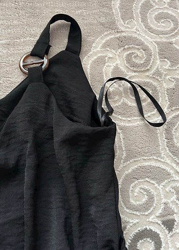 Siyah Uzun V Yaka Kolsuz Elbise - Görsel 5