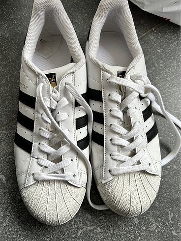 42 Beden Adidas superstar