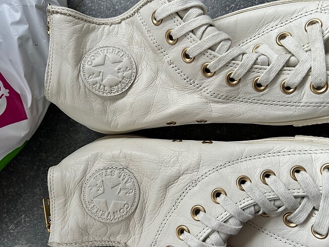 Converse Deri converse