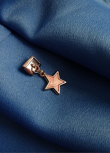 nomination charm