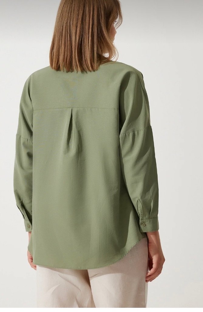Kadın Haki V Yaka Uzun Kollu Salaş Gömlek - Görsel 2