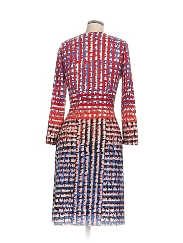 universal Beden BCBG Maxazria Kısa Elbise %70 İndirimli.