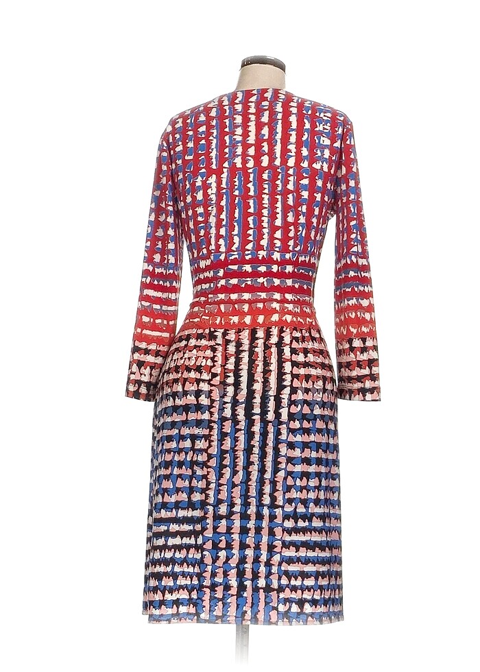 BCBG Maxazria Kısa Elbise %70 İndirimli. - Görsel 3