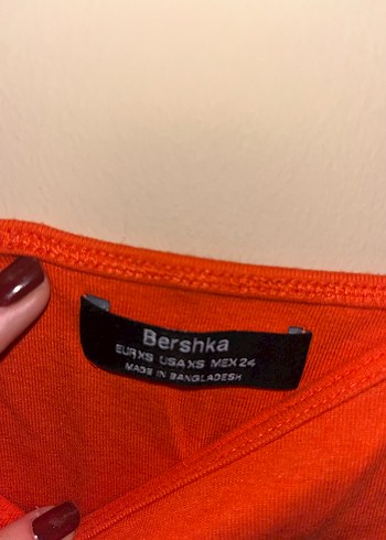 Kırmızı Baskılı Atlet Crop Top - Görsel 3